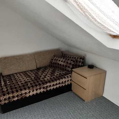 Apartmán 65qm Mit Innenhof - Netflix - Gameroom - Wlan - - Ps3 - Populaere Umgebung 'lindener Berg'