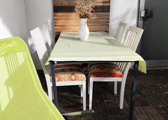 Apartman 65qm Mit Innenhof - Netflix - Gameroom - Wlan - - Ps3 - Populaere Umgebung 'lindener Berg' Hannover