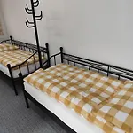 65qm Mit Innenhof - Netflix - Gameroom - Wlan - - Ps3 - Populaere Umgebung 'lindener Berg' Apartman