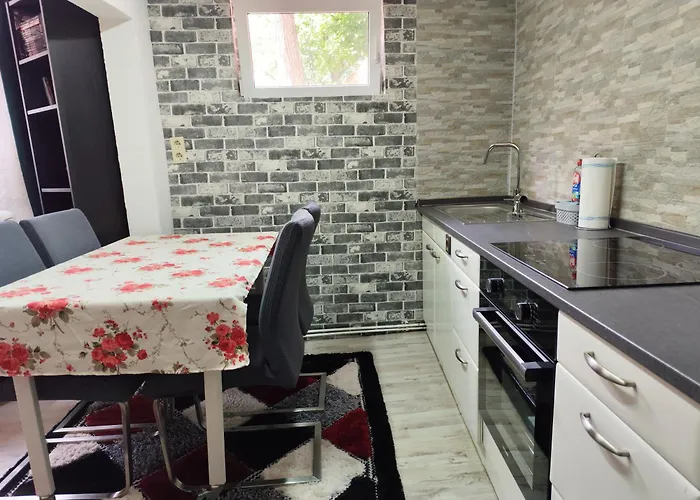 65qm Mit Innenhof - Netflix - Gameroom - Wlan - - Ps3 - Populaere Umgebung 'lindener Berg' Hannover